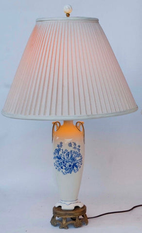 Antique English Transferware Blue & White Lamp Royal Doulton Roses Floral Bouquet