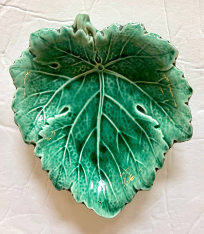 Wedgwood Staffordshire Antique Majolica Footed Leaf Trinket Dish