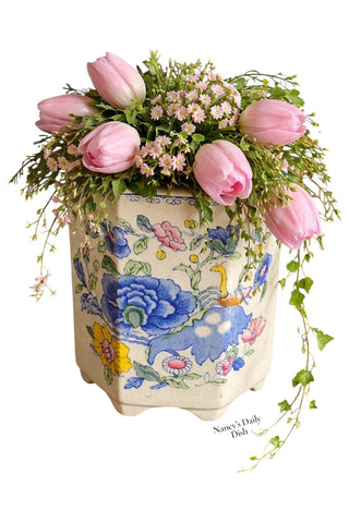 Masons Blue Transferware hexagon Vase Blue pink yellow green flowers