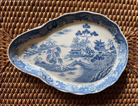 Antique Early 19thC Staffordshire Blue Transferware Pearlware Pickle Dish Blue Willow
