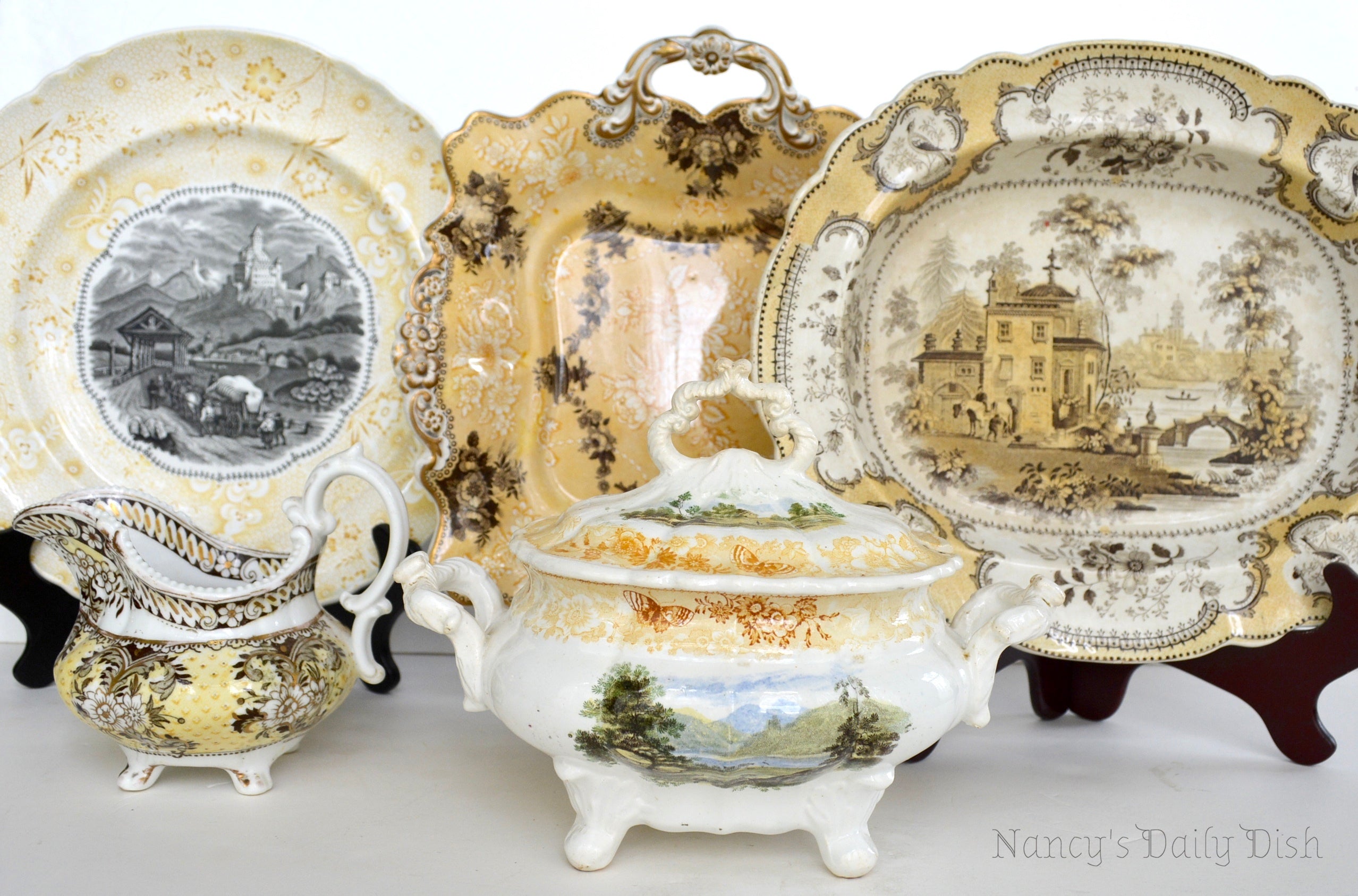 Circa 1835 Rare Yellow Two Color Transferware Handled Serving Tray Pla